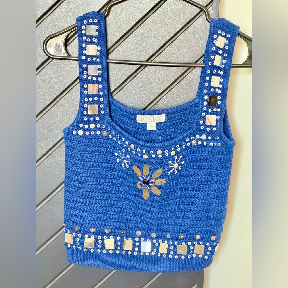 NWT! Jcrew sweater tank with embellishments and mirrors. Size XS. New WITH TAGS!
